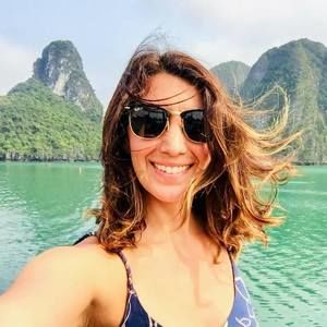 Meet your Posher, Leslie